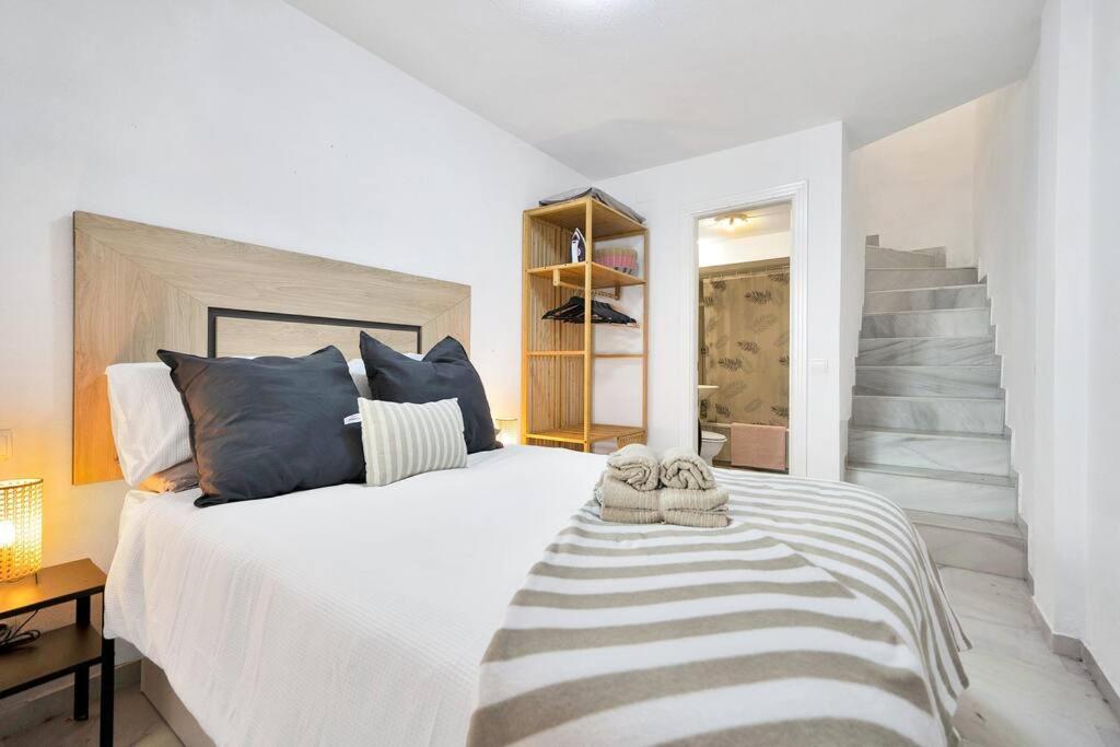 Duplex Con Vistas Al Mar, Piscina Y Gimnasio - Las Abejeras 226 埃斯特波纳 外观 照片